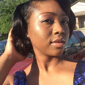 Meet your Posher, Thai'jae